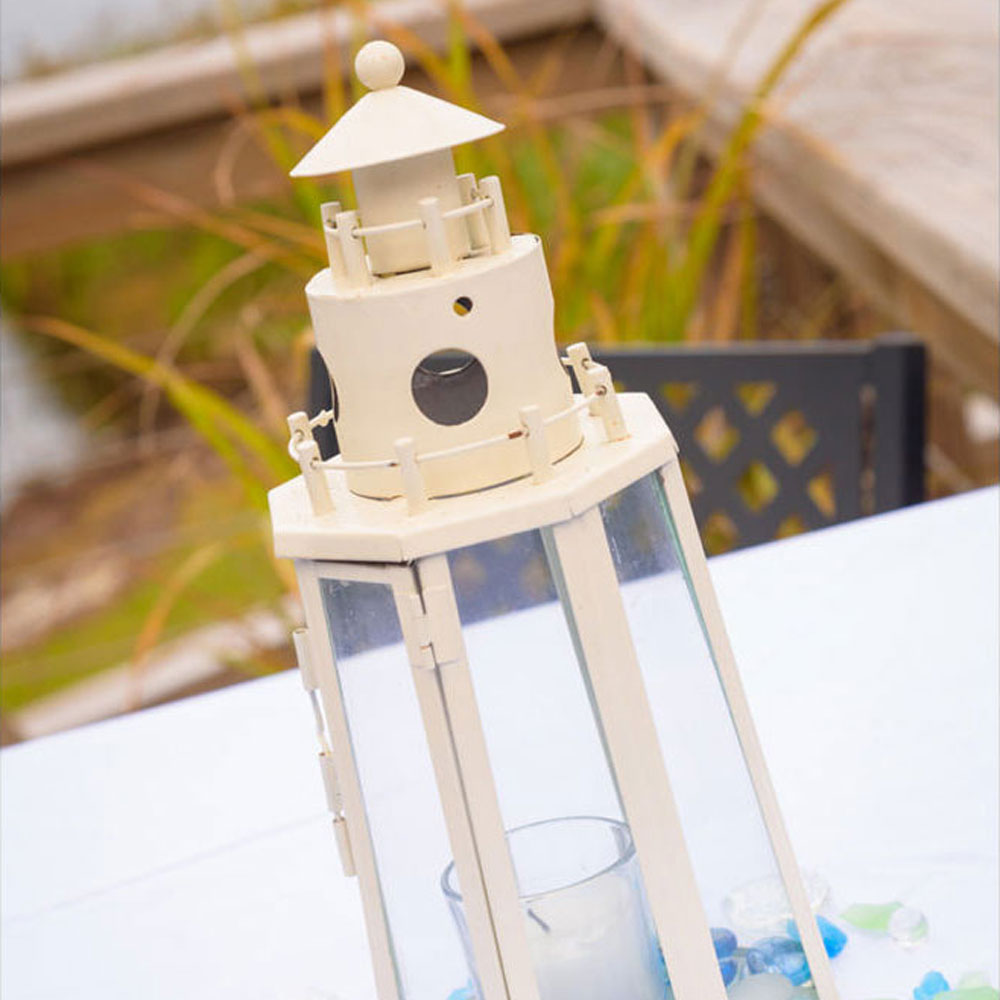 Classic Beach Bum Table Decor